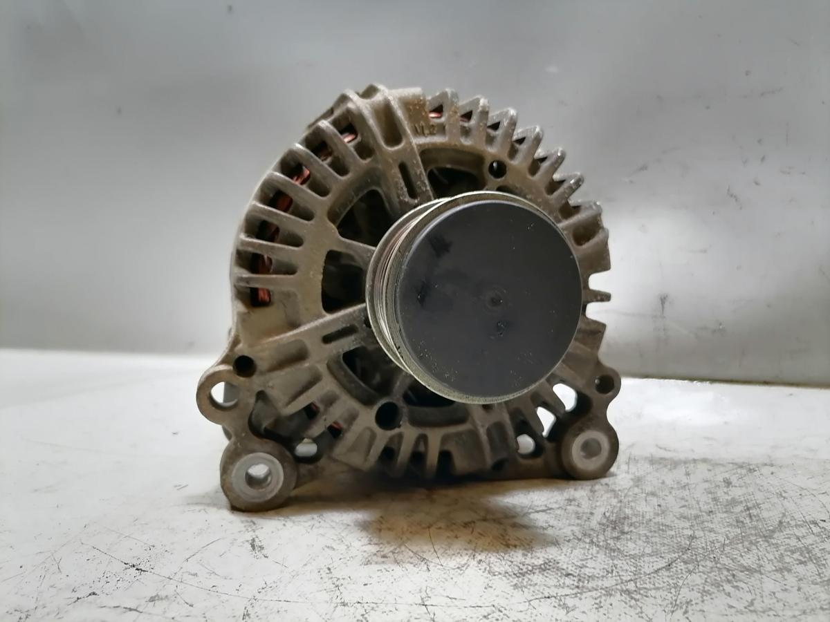 VW Golf 5 original Lichtmaschine Generator 1.6 75kw Bj.2008